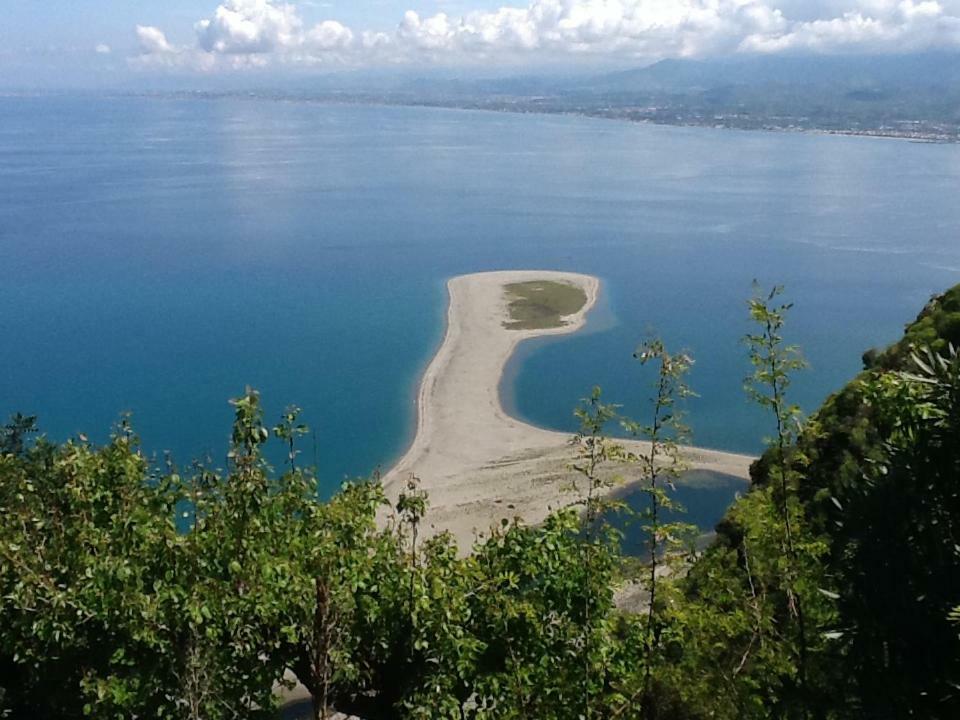 Golfo Di Tindari Apartments Falcone Buitenkant foto