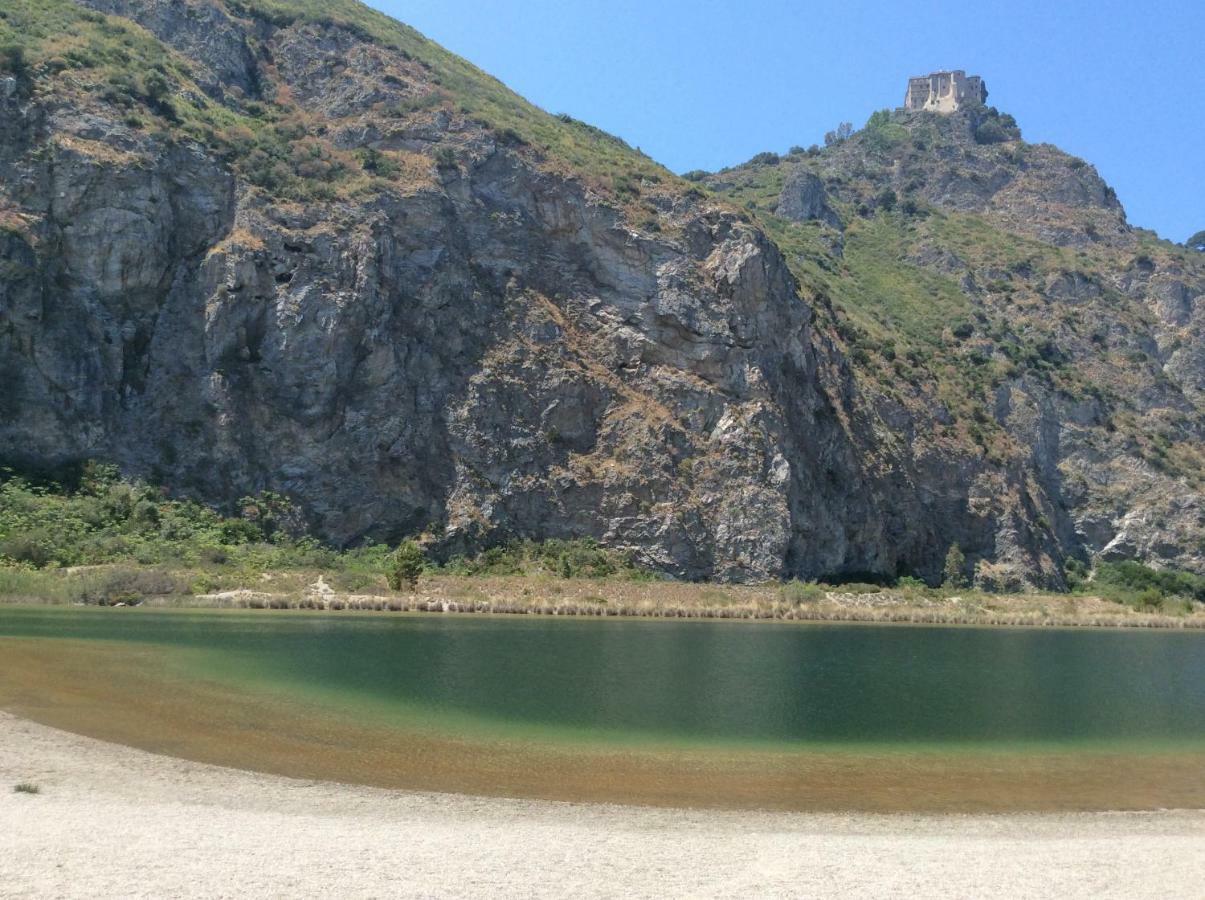 Golfo Di Tindari Apartments Falcone Buitenkant foto